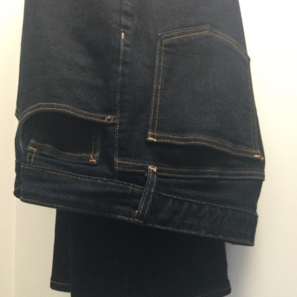 NWOT Old Navy Straight Leg Jeans - Picture 4 of 5